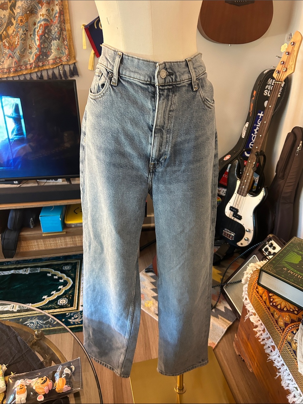 Banana Republic Straight Leg Jeans in Faded Light Blue